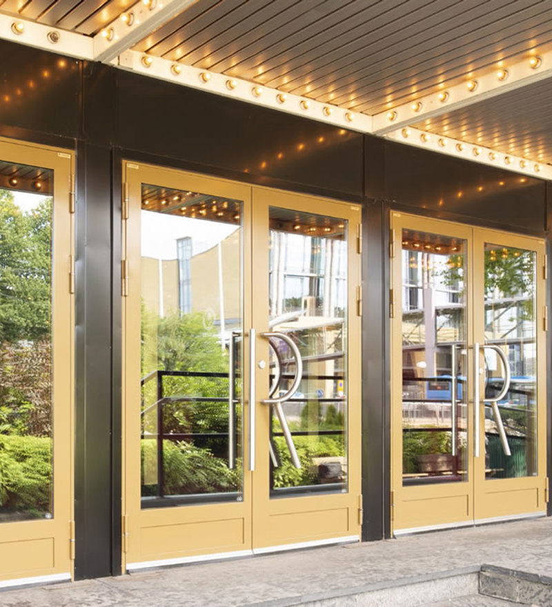 Stålprofildører i rustfritt stål - Referanseprosjekt Stålprofil - AS Norfo