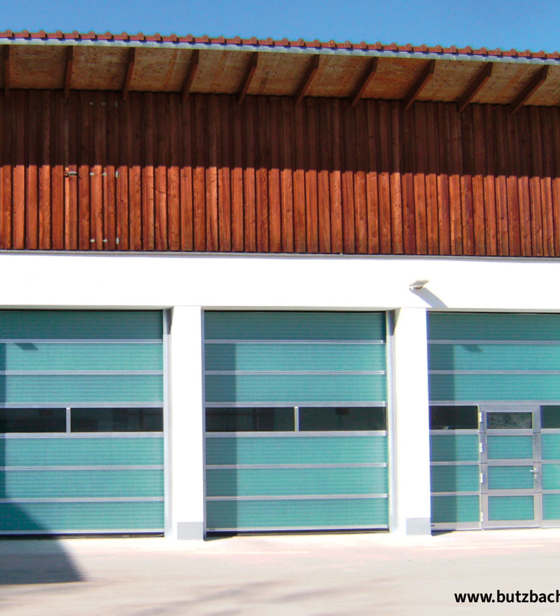 Leddheisport ST40S Storm / Sectional doors SECTIOLITE® Butzbach - Norfo